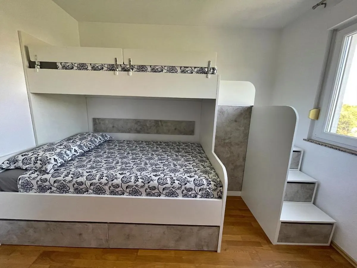 Apartments Ursula 3 Trogir Croatia