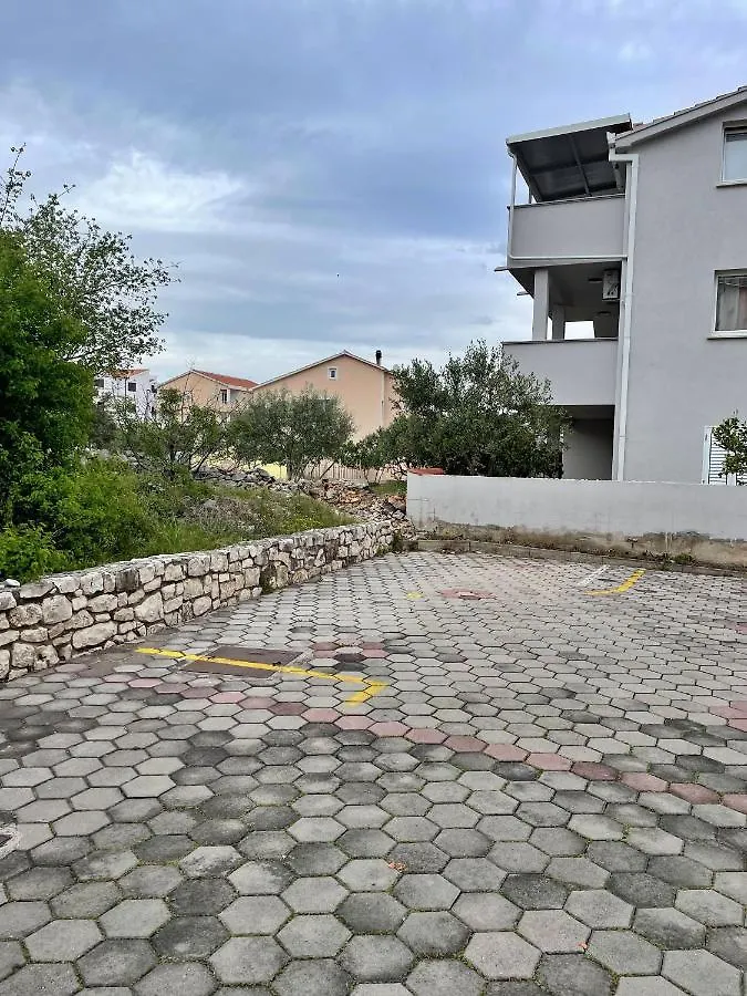 Apartments Ursula 3 Trogir